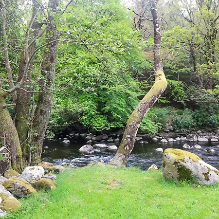 בית נופש The Mews Derrybawn Glendarragh